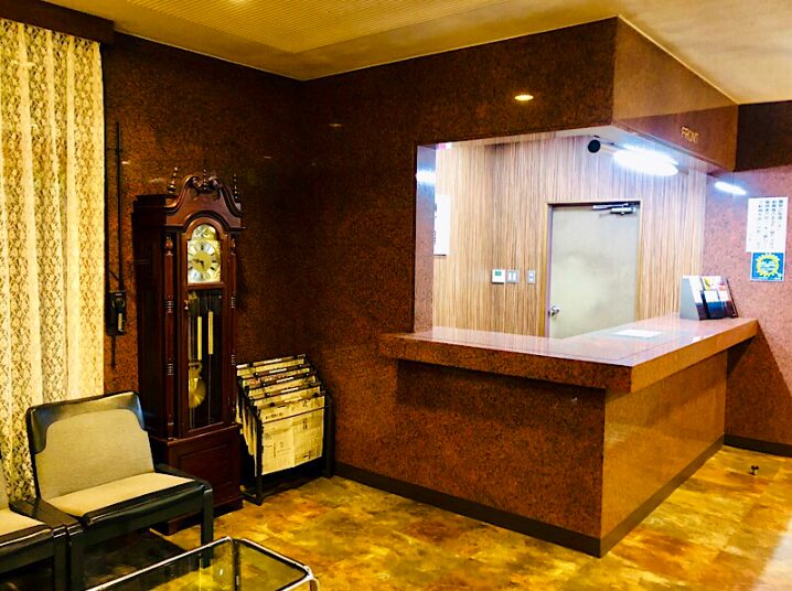 ロビー（受付）